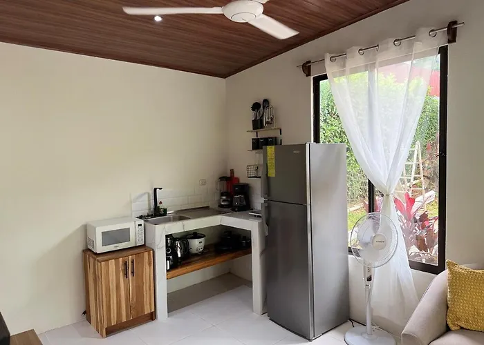 Quiet, Affordable Casita Close To Surf & Nature - 15 Minutes Drive To Samara